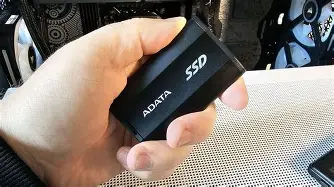 Spec Battle: Aura vs Adata Sd810 External Ssd — Is It Worth Upgrading?